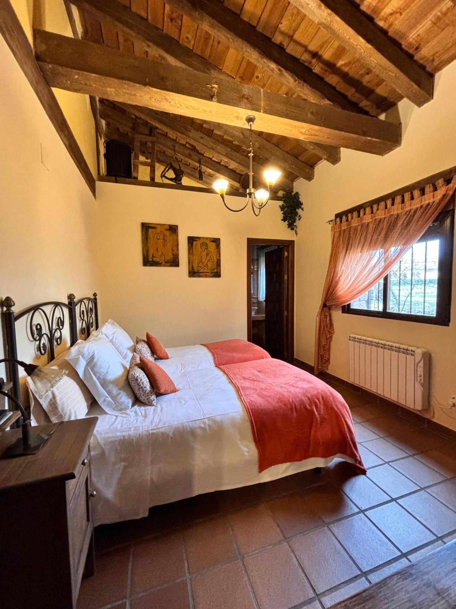 Casa Rural Los Regajales Tenzuela Bagian luar foto